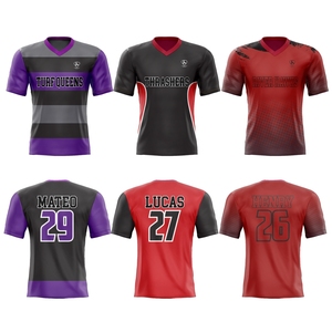 Camisetas de Fútbol Sublimadas Personalizadas para Hombre, Cuello en V, Manga Corta, Poliéster que Absorbe la Humedad, Impresión de Nombre y Número del Equipo, para Todas las Temporadas - Product Image 5