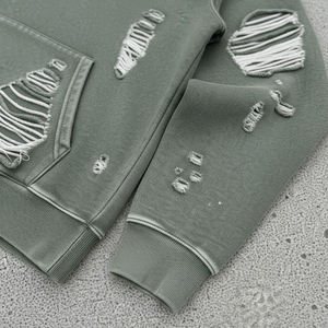 โรงงานผลิตเสื้อผ้า เสื้อฮู้ดดี้ผ้าฝ้าย 100% สไตล์วินเทจ ซันเฟด ล้างสีแบบแอซิด ปักลายตัวอักษร เสื้อฮู้ดดี้แบบดิสเทรส - Product Image 5