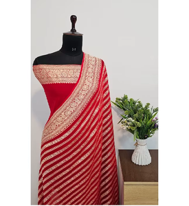 Sari Banarasi de Georgette Khaddi Puro, Tejido a Mano, Tela Fina, Hermoso Trabajo de Zari, Elegante Estilo Drapeado, Ropa Tradicional para Fiestas - Product Image 2