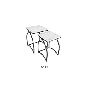 Ensemble de 2 tables gigognes rectangulaires modernes en métal noir massif décoratives pour la maison, le salon et le bureau. - Product Image 1