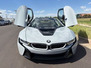 2016 para i8 Coupe AWD - Product Image 3