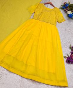 Robe Anarkali de style Bollywood de luxe beau tissu Georgette et broderie pour vêtements de mariée et de fête pour femmes - Product Image 2