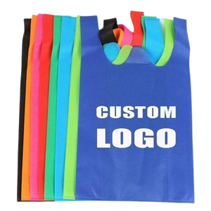 Sac fourre-tout réutilisable en PP non tissé, design T-shirt imprimé personnalisé, fabriqué en usine, recyclable, pour le shopping, les cadeaux et les courses - Product Image 5