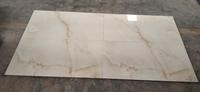 Carreaux de sol en porcelaine haute brillance 600x1200mm, style moderne et luxueux, Aesenia Onyx Beige avec texture imitation marbre