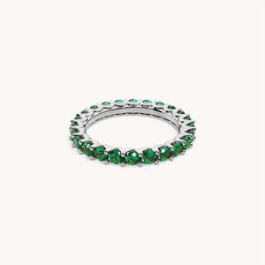 Bague en platine avec grappe de pierres naturelles taille ovale, sertissage invisible, plaqué rhodium, bijoux fins - Product Image 1