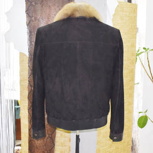 Chaqueta Bomber de Cuero Sintético para Hombre, Diseño Personalizado OEM, Parches de Letras de Chenilla en Relieve en la Parte Delantera, Impermeable y Ecológica - Product Image 5