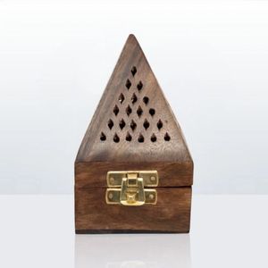 Traditional Sandalwood <b>Bakhoor</b> Burner Durable Craft Valley Crafted for <b>Oud</b> Incense Rituals Meditation Prayer Home Ambiance - Product Image 6