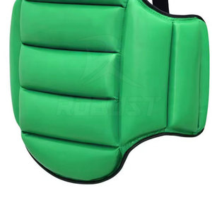 Protector de Pecho de Cuero, Ligero, Fácil de Usar, Transpirable, Ecológico, Ajuste Cómodo con Diseño Simple para Boxeo y Lucha - Product Image 3