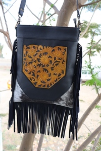 Main de qualité supérieure femmes cheveux naturels sur sac en cuir de vachette sculpture à la main franges en cuir détachable outillage piège - Product Image 2