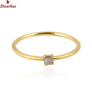 Bague minimaliste faite à la main en argent sterling 925 plaqué or 18 carats pierre de lapis belle conception simple bague de fête pour femmes - Product Image 4