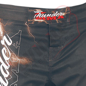 Shorts de MMA en polyester avec logo personnalisé, sublimés, élastiques, mi-longs, vêtements d'entraînement d'arts martiaux, design simple, entraînement sportif - Product Image 3