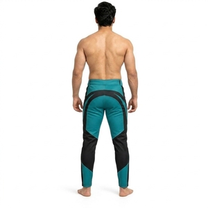 Pantalon de baseball performant avec matériau respirant, construction légère, coupe confortable et coutures robustes. - Product Image 4