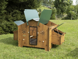 Fabriqué en Italie, haute qualité, stratifié HPL, résistant aux intempéries, super grand poulailler extérieur - Product Image 2