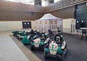 Tondeuse à gazon OREC à châssis en aluminium 2 temps/4 temps avec bac de ramassage de 100 L et fonction de paillage - Product Image 3