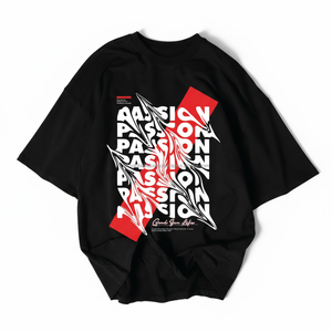 Camiseta Gráfica Abstracta 'PASSION' Roja y Blanca con Tipografía Distorsionada, Camisa Negra Oversize de Algodón Estilo Urbano, Logotipo Personalizado OEM - Product Image 2