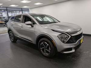 Asiento de Cuero Usado Gris Limpio 2025 para Sportage Hybrid LX AWD con Sistema de Navegación, Tecnología de Arranque Remoto y Paquete de Tecnología, Volante a la Izquierda, Color Oscuro - Product Image 2