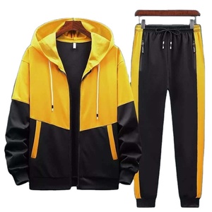 Ensemble sweats à capuche et jogger personnalisés ensembles multicolores pour hommes survêtement deux pièces en molleton de coton multicolore chez SAMMY WEARS - Product Image 1