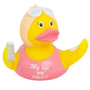 Accesorio de Aseo para Perros con Diseño de Pato, Estilo Influencer para Chicas, Marca Quietscheente - Product Image 2