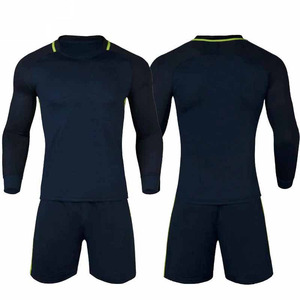 Maillots et shorts de football personnalisés pour hommes, uniforme d'équipe de football respirant 100% polyester, tenue d'entraînement pour adultes, vêtements de sport - Product Image 6