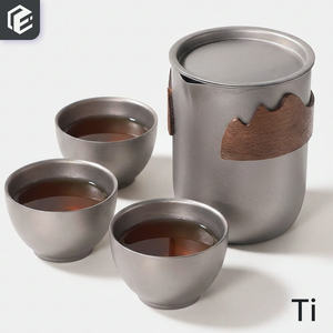 Ensemble de tasses à thé en titane pur ultralégères <span class=keywords><strong>et</strong></span> durables avec infuseur à thé, tasse à thé de qualité alimentaire pour la randonnée <span class=keywords><strong>et</strong></span> le pique-nique - Product Image 1