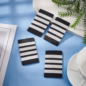 Hombreras con Acabado Liso para una Apariencia Elegante y Pulida, Hombreras Cómodas - Product Image 2