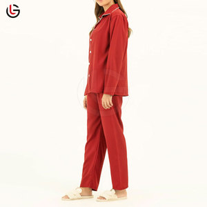 Vente en gros Vêtements de nuit pour femmes de couleur unie Pyjamas pour femmes Vêtements de nuit extensibles Ensembles de vêtements de nuit pour femmes - Product Image 2