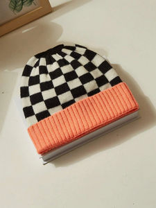 Gorro de Punto Personalizado de Fabricante, Unisex, Invierno 2025, Cálido, Forrado de Lana, Moderno, Grueso, de Jacquard - Product Image 4