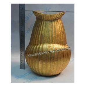 Vase doré créatif simple et moderne Décoration Vase à fleurs en métal et aluminium pour la maison Salon Mariage - Product Image 4