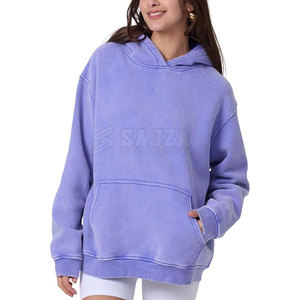 Sudadera con capucha de lavado ácido para mujer diseñada para brindar suavidad y calidez con una textura lavada única - Product Image 2