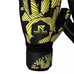 Tech Industries Gants de gardien de but de haute qualité à des fins de match et d'entraînement Conception et logo personnalisés - Product Image 6