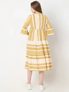 Fashionable V-Weave Textured <b>Women's</b> Summer Wear Mini V Neck Bell Sleeve Short <b>Tunic</b> Casual Summer Party Wear Short <b>Dress</b> - Product Image 4