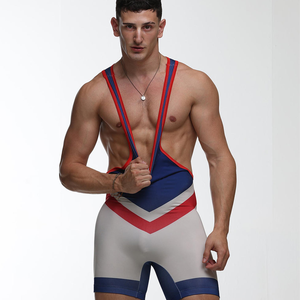 Camiseta estampada de transferencia de calor para hombre de alta calidad personalizada transpirable al por mayor Spandex/algodón tejido con cuello en V High Street - Product Image 2