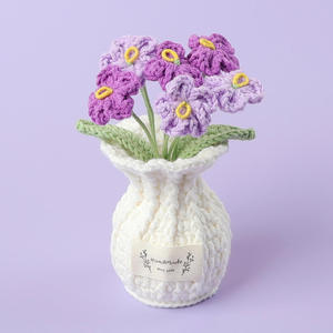 Ornements Cadeaux Faits Main en Crochet : Fleurs, Plantes, Tulipes, Tournesols, Papillons, Myosotis en Pot de Fleurs au Crochet - Product Image 5