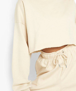 เสื้อครอปสเวตเตอร์คอกลมแขนยาวของผู้หญิงเสื้อครอปส์ฟอกกรดด้านหน้าพิมพ์ลายออกแบบได้เองเป็นมิตรกับสิ่งแวดล้อมสำหรับฤดูหนาวแฟชั่นล่าสุด - Product Image 6