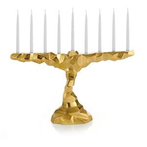 Ménorah en or artisanale avec un design artistique sculpté pour une décoration intérieure haut de gamme et un présentoir élégant pour bougies de fête - Product Image 1