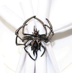 Anneau de serviette en métal de luxe, écologique et personnalisable, avec motif araignée, pour une décoration de table de mariage moderne et classique - Product Image 1