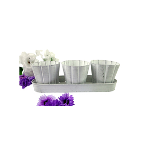 Bougeoir de lavage blanc votif en métal de conception classique pour la décoration d'hôtel et de jardin à la main en vrac - Product Image 3