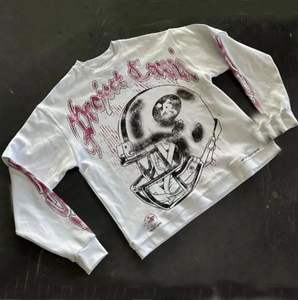 เสื้อยืดพิมพ์ลายกราฟิกสำหรับผู้ชายเสื้อยืดแขนยาวสองชั้นพิมพ์ลายดีทีจี - Product Image 2