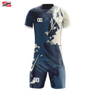 Venta al por mayor bajo MOQ uniforme de fútbol por encargo uniforme de fútbol para adultos de alta calidad conjunto de equipo en Pakistán conjunto - Product Image 1