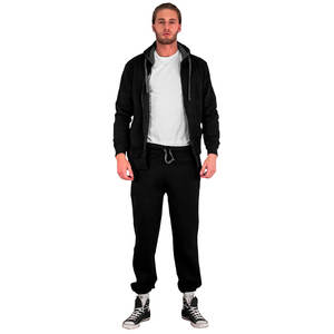 Ensemble de survêtements à capuche noirs classiques en gros, parfait pour les sorties décontractées et les entraînements pour hommes - Product Image 1