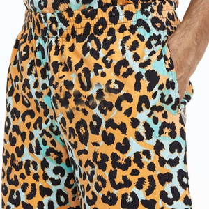 Camiseta y pantalón corto de verano para hombre al por mayor OEM 100% algodón estilo callejero personalizable con características transpirables - Product Image 5