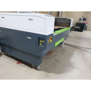Máquina de Corte Láser Acrílica de 6000W, Tipo Gantry, Software de Control CNC, Refrigeración por Aire, Servo Yaskawa, Leadshine, DXF, LAS, AI para Comercio Minorista - Product Image 2