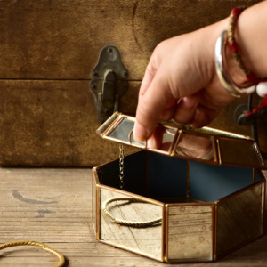 ที่จัดเก็บแก้วขอบทองแบบโบราณขัดเงาหรูหราทันสมัยเครื่องประดับแก้วปรอทมีสไตล์ปรับแต่งโลโก้ได้ตามต้องการ - Product Image 4