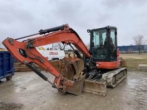 Miniexcavadora Kubota U55-4 2017: Potencia compacta de 5 toneladas con giro de cola compacto e hidráulica robusta - Product Image 2
