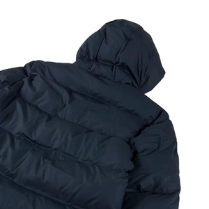 Chaqueta acolchada de burbujas azul marino lisa con logotipo personalizado, precio de fábrica al por mayor, chaquetas de invierno de alta densidad. - Product Image 3