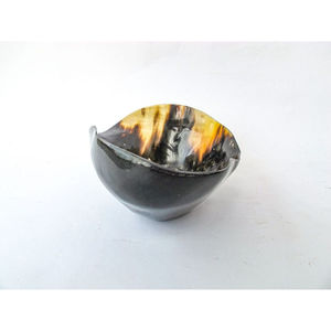 Bol moderne élégant en corne de buffle naturelle pour dîner et fête Vaisselle haut de gamme pour servir des desserts et des plateaux sucrés - Product Image 3