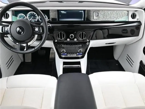 Berline à long empattement de style britannique ultra-luxe de type Phantom 2024 à vendre, sans accident et prête à être expédiée - Product Image 2