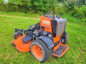 ลดความซับซ้อนของภูมิทัศน์ของคุณ: Kubota SZ26661เครื่องตัดหญ้า - Product Image 3