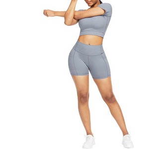 Ensemble 2 pièces de soutien-gorge de sport et short de yoga pour femme, personnalisable, grande taille, séchage rapide, respirant, réversible et léger, vente en gros - Product Image 5
