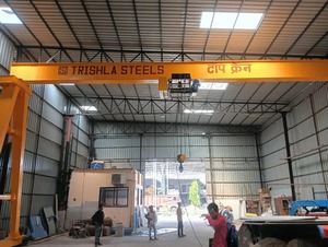 Grúa Eléctrica de 5 Toneladas, Grúa Pórtico Industrial de Alta Resistencia, Equipo de Elevación Aérea, Motor, Caja de Cambios, Rodamiento, Almacén - Product Image 2